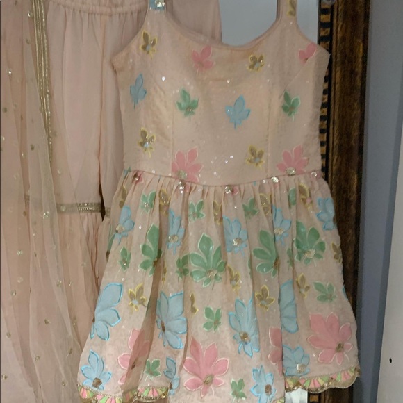 Sharara suits - Picture 4 of 7